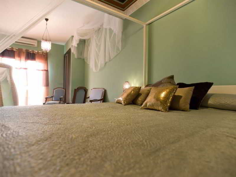 Hospederia Almundo By Alexandra Realty Hotel Tarifa Bagian luar foto